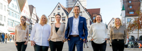 WINTER Premium Team auf dem Marktplatz von Biberach